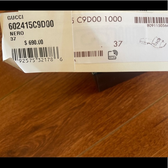 Gucci Leather Sandals - Picture 5 of 9